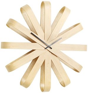 6 Best Wall Clocks That Can Elevate Your Home Decor
