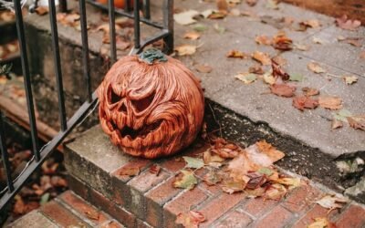 Garden of Gold: Fall Outdoor Decor Ideas to Embrace the Season