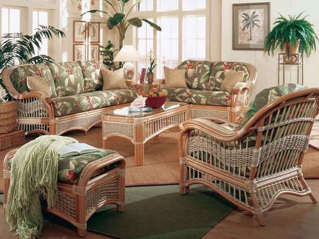 Expert Checklist: How to Choose Sunroom Furniture